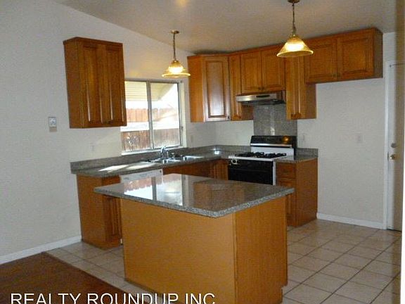 2nd image of 8127 Valley Green Dr