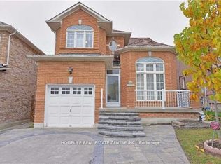 65 Batt Cres, Ajax, ON L1T 4L8