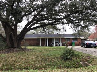 1330 Alvarez Dr, Saraland, AL 36571