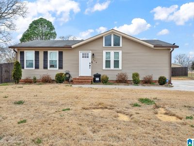 715 Cherokee Trl, Warrior, AL, 35180