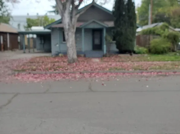 30 Monroe St, Eugene, OR 97402
