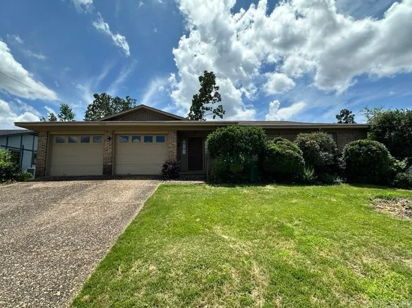 11315 Ethan Allen Dr, Little Rock, AR 72211