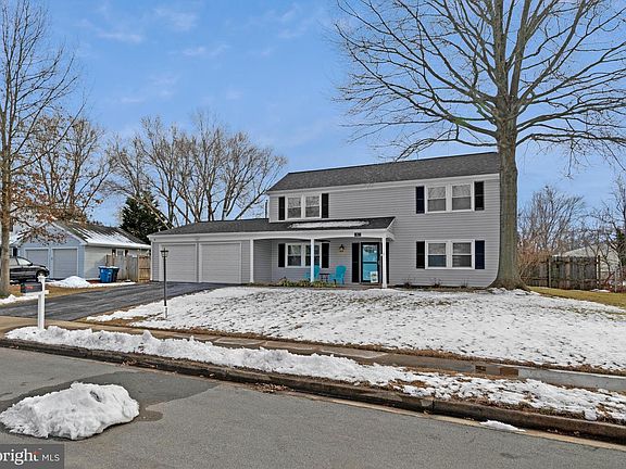 5th image of this home