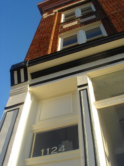 1st image of 1126 Hull St APT B