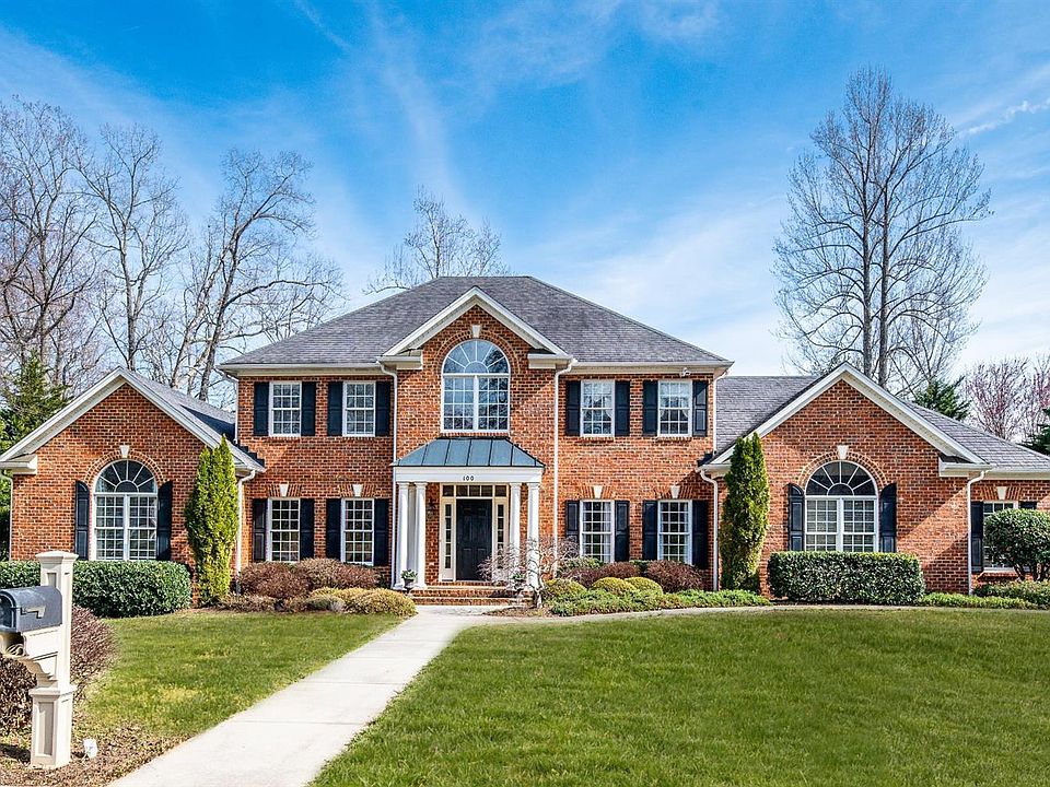 1st image of 100 Earls Ct