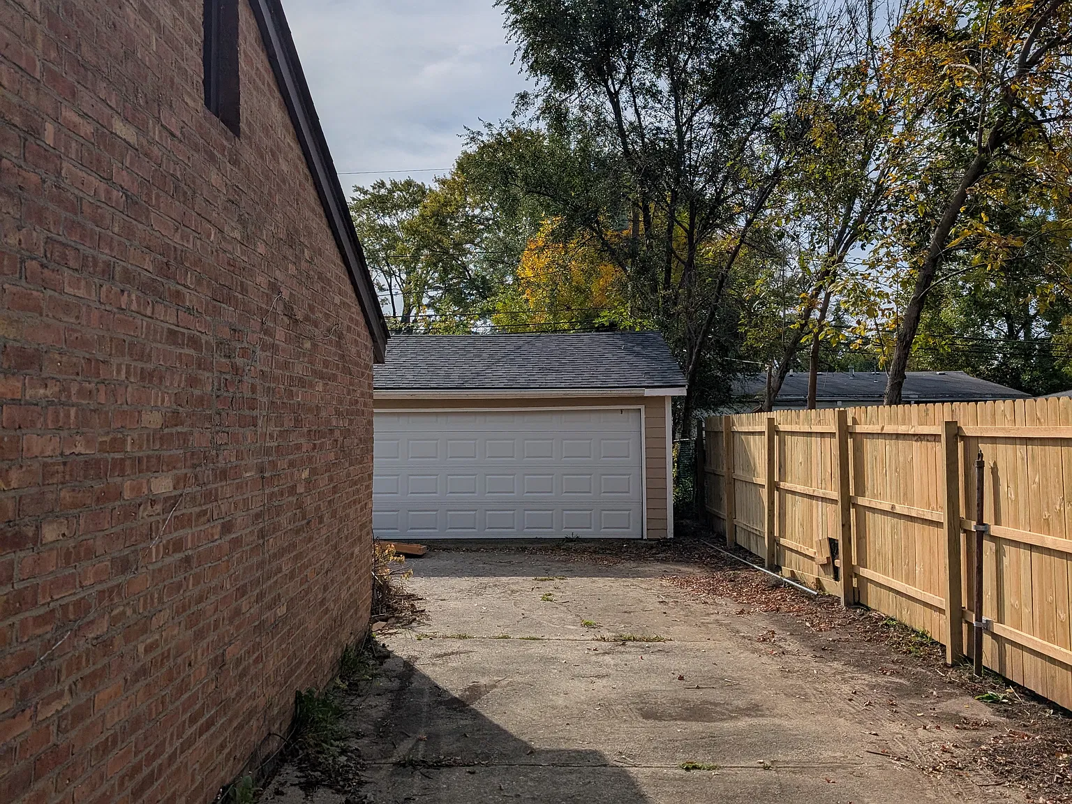 4 bed, 1162 sqft, $2,850 — Photo 2