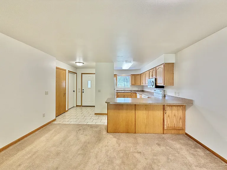 121 Sater St #1 — Photo 5