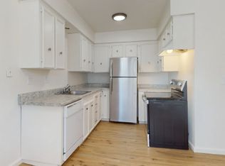 - D, Redding, CA 96002