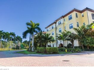 2776 Tiburon Blvd E APT 301, Naples, FL 34109