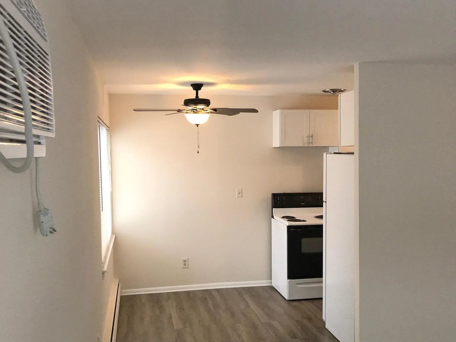 1 bed, 750 sqft, $1,295 — Photo 4