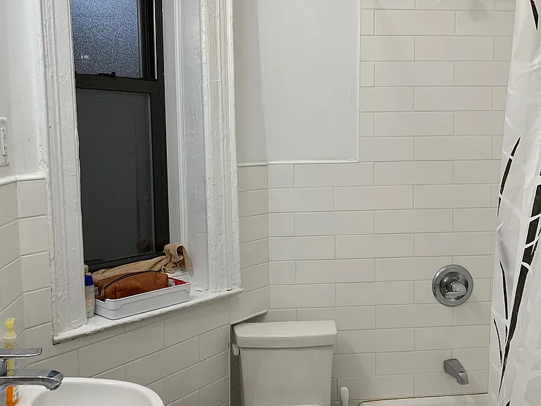 357 Sterling Pl #C2 — Photo 6