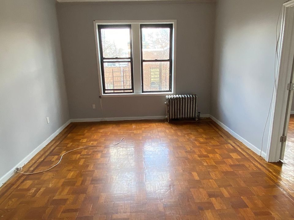 1st image of 233 Weequahic Ave APT 16