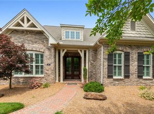 1227 Arbor Place Dr, Winston Salem, NC 27104