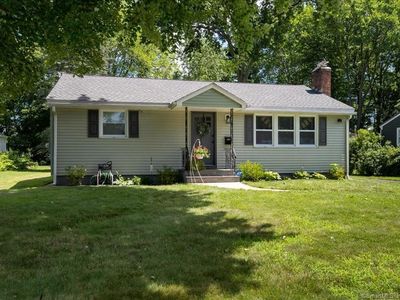 152 Somerset St, West Hartford, CT, 06110