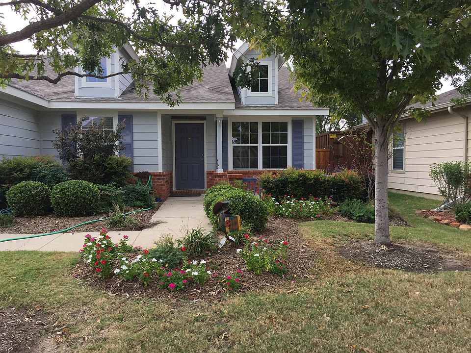 1st image of 2408 Abraham Lincoln Dr