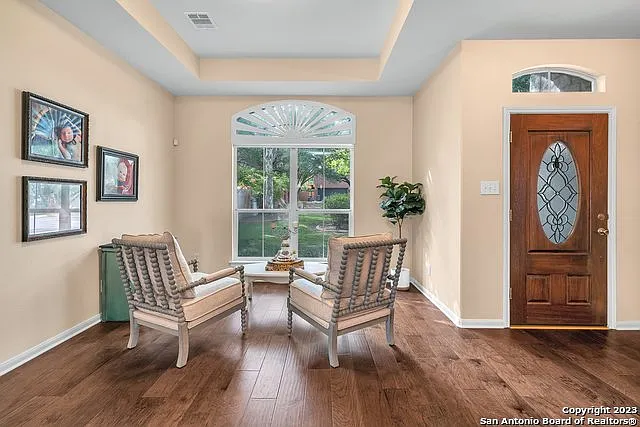 13443 Blackstone — Photo 5