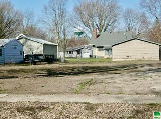 1110 13th St, Onawa, IA 51040