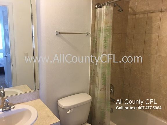 3rd image of 4252 Pershing Pt Pl APT 4