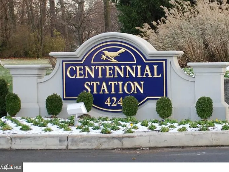 4115 Centennial Sta — Photo 1