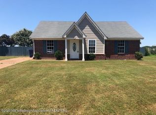 4182 Shadow Ridge Dr, Horn Lake, MS 38637
