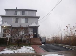 23512 148th Rd, Rosedale, NY 11422