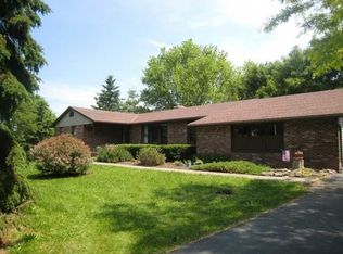 451 Bangs Rd, Churchville, NY 14428