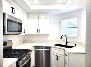 12464 Montecito Rd #8, Seal Beach, CA 90740