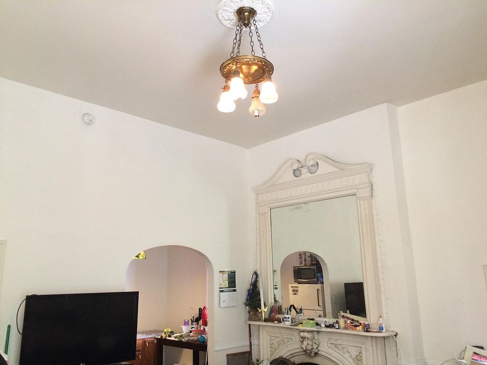 1st image of 708 Saint Paul St APT 3