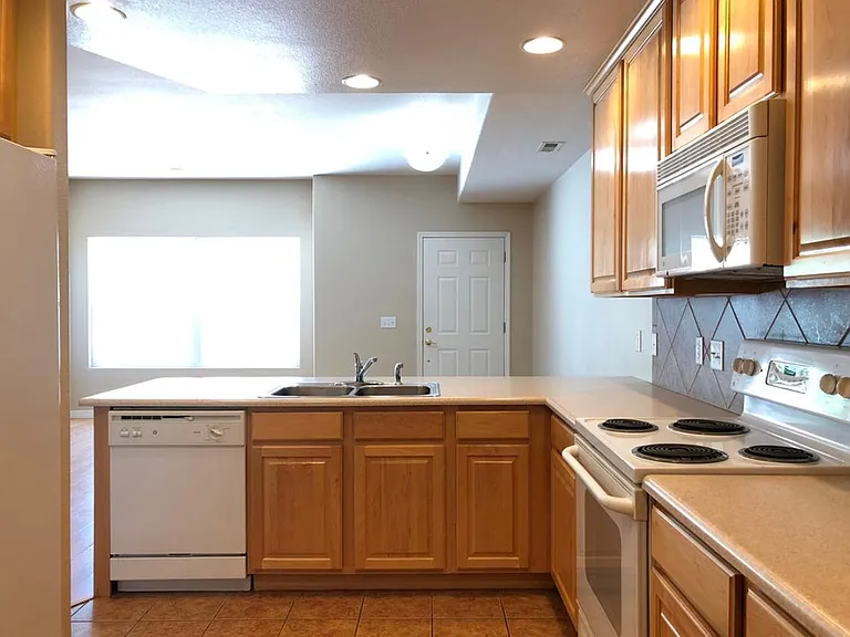4376 Prestige Point — Photo 17