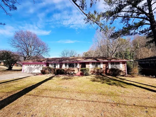 201 E Simon Ter E, Atlanta, GA 30318