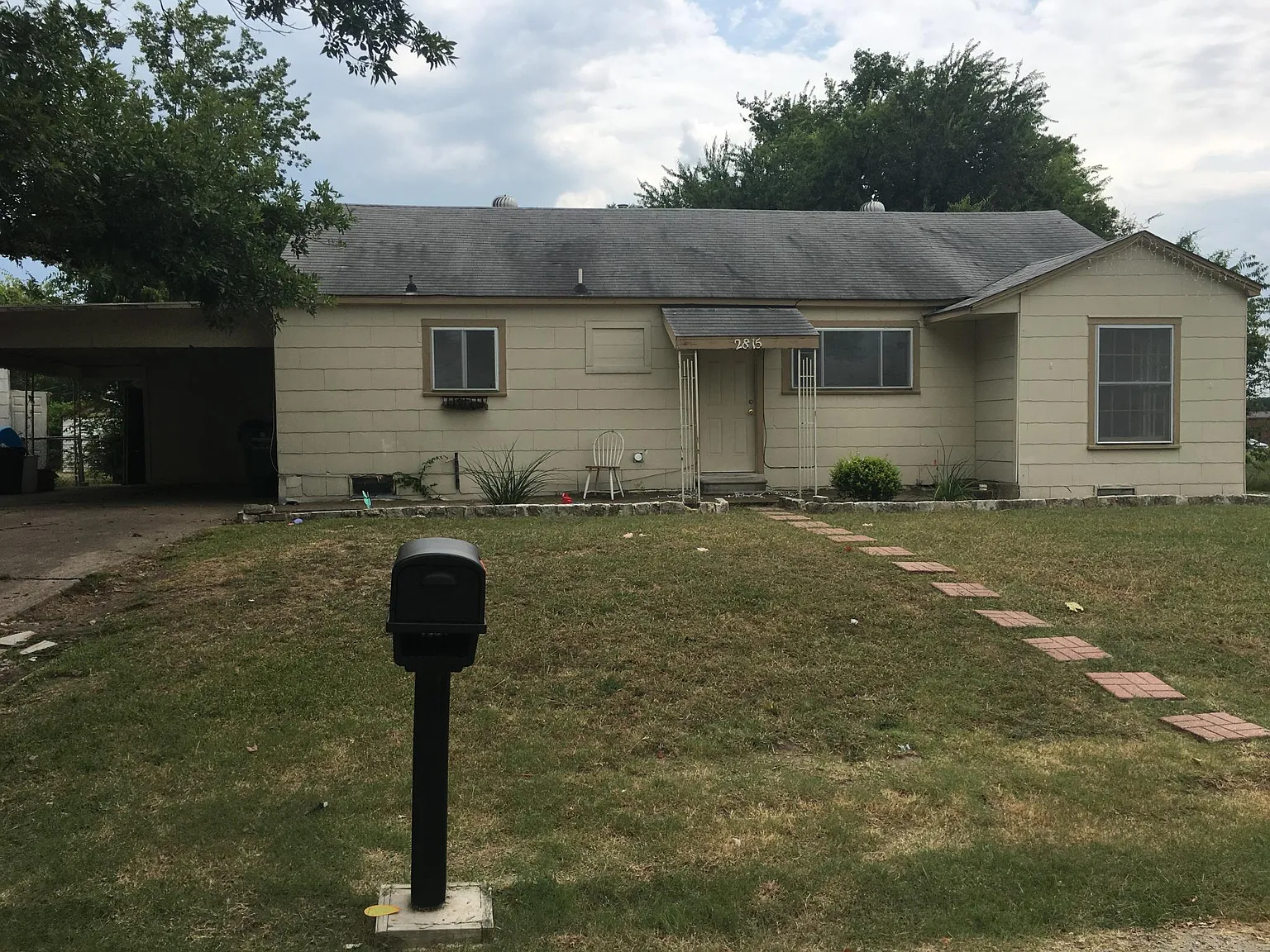3 bed, 1132 sqft, $1,325 — Photo 1