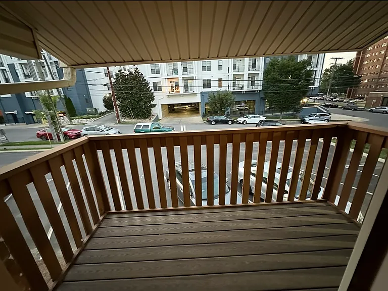 2905 Burch Ave #12 — Photo 11