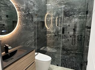 (Undisclosed Address), North Miami, FL 33168