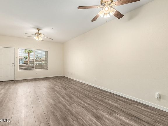 5th image of 2201 N COMANCHE Drive #1104