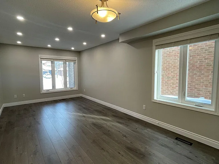 618 Fothergill Blvd — Photo 4