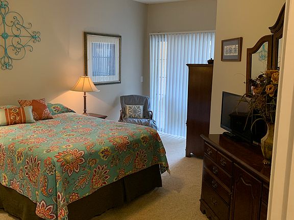 5th image of 4 Indigo Run Dr APT 820