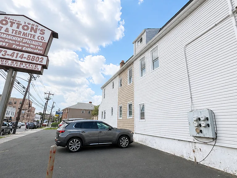 335 Myrtle Ave #2 — Photo 12