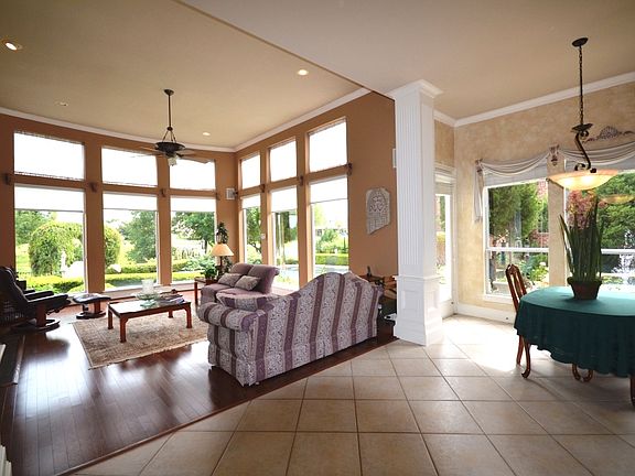 2nd image of 5708 Gleneagles Dr