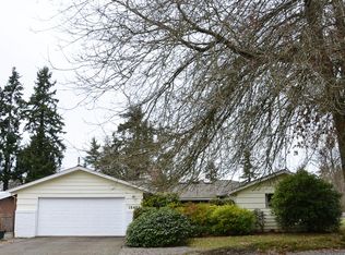 12452 NE 2nd St, Bellevue, WA 98005