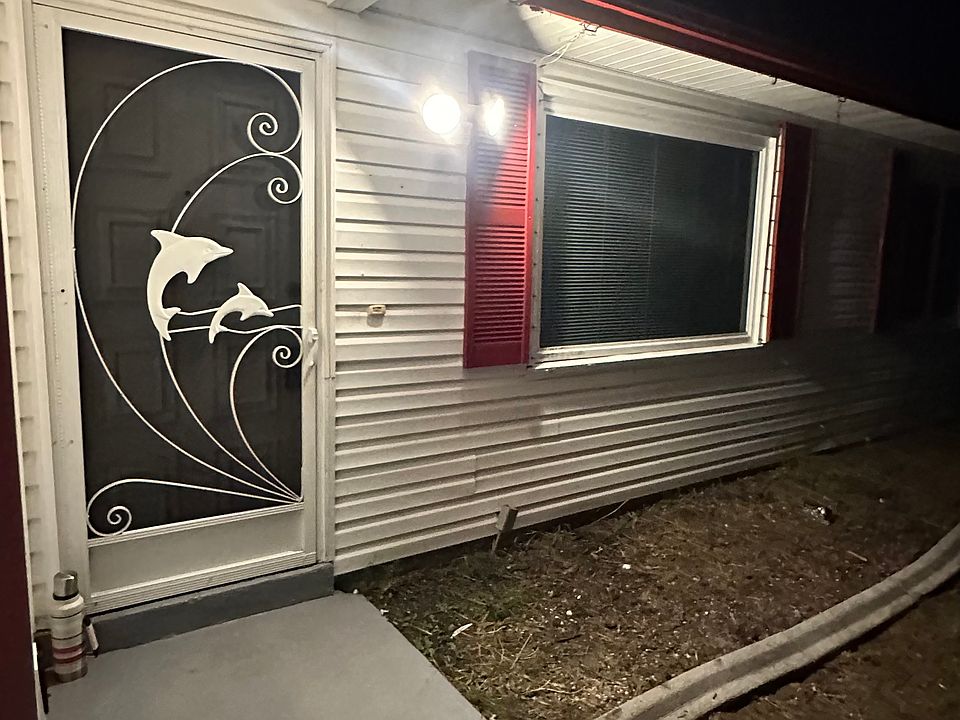 1st image of 20979 Cascade Ave