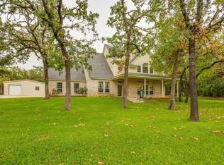263 Oak Creek Cir, Springtown, TX 76082