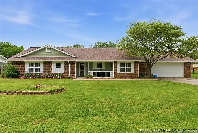 635 S Pecan St