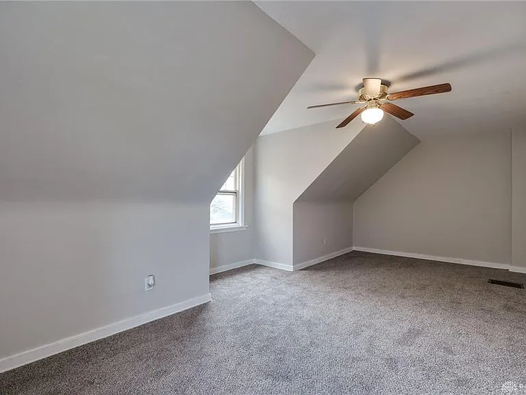 337-339 Wayne Dr #379 — Photo 17