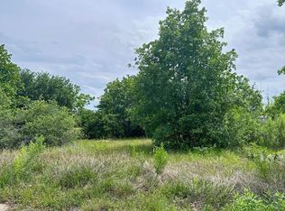 138 Wild Bird Loop, Smithville, TX 78957
