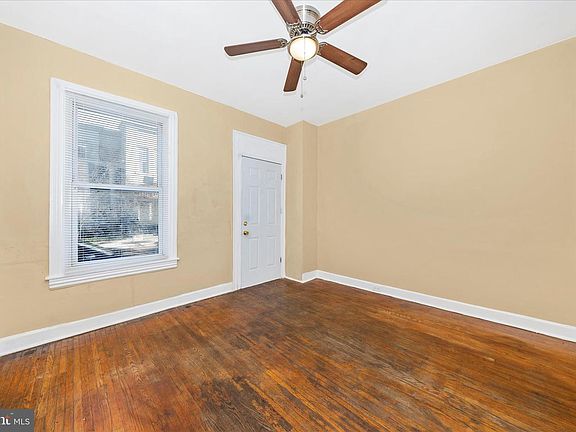 5th image of 137 E Antietam St