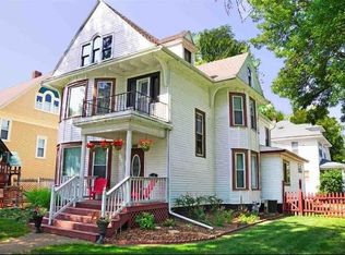 337 N Terrace St, Janesville, WI 53548