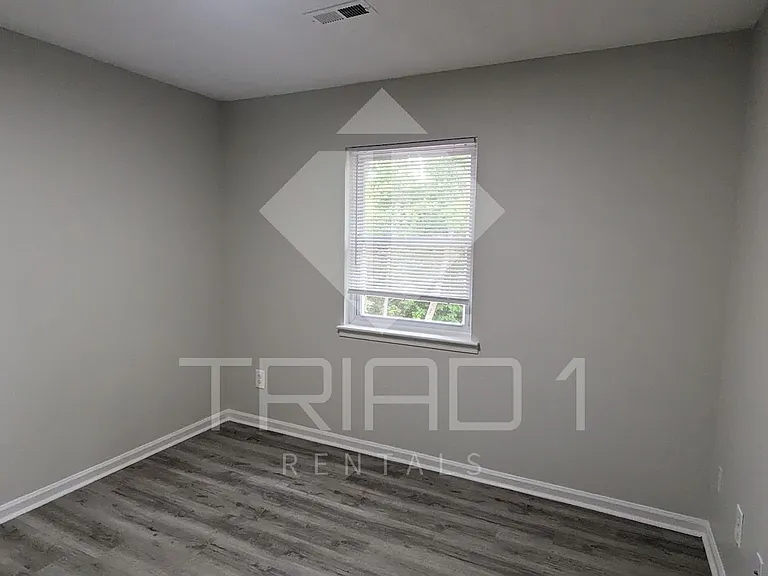 Mosby Townhouses - G — Photo 53