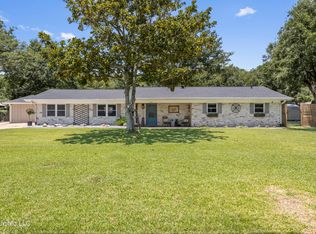103 White Blvd, Ocean Springs, MS 39564