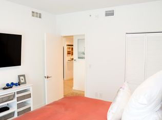 7270 SW 88th St APT B207, Miami, FL 33156