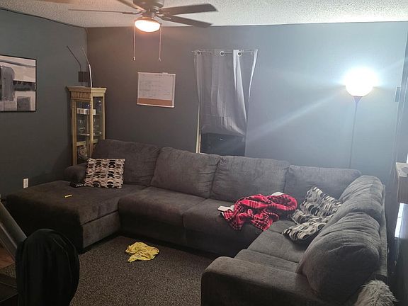 2nd image of 125 Cawood Ln